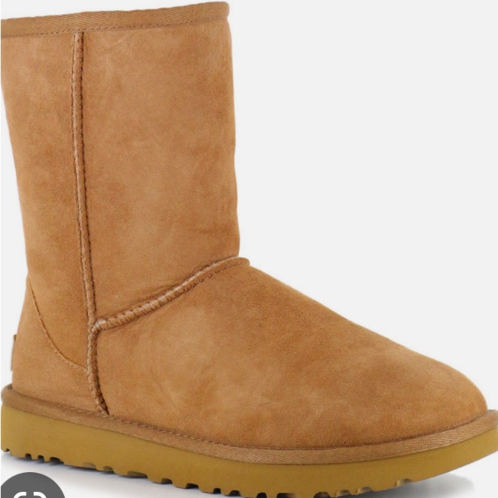 Ugg classic short II. Chestnut